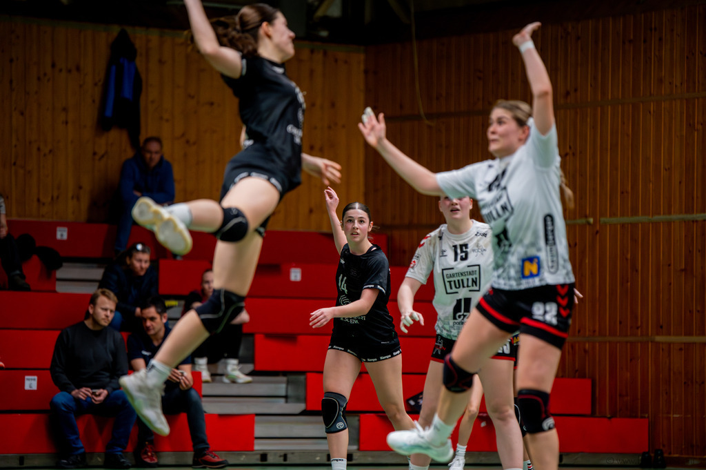 DSC_8124 | "Fussifoto.com – Ihr Ansprechpartner für hochwertige Fotografie! Entdecken Sie kreative Bilder und professionelle Dienstleistungen. Kontaktieren Sie uns für Ihre Projekte!"