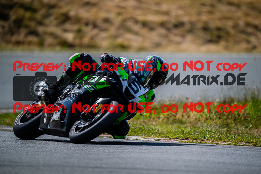 MaZZes_FotoMatrix_220724_4613 | PRO SUPERSTOCK