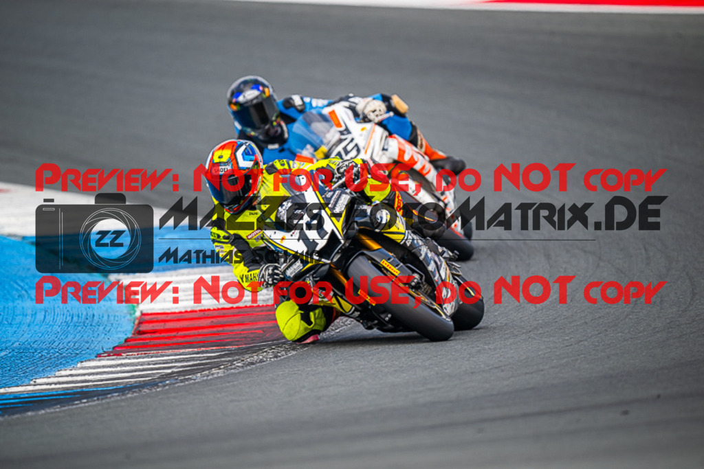 MaZZes_Fotomatrix_20230818_6007705_6159 | PRO SUPERSTOCK