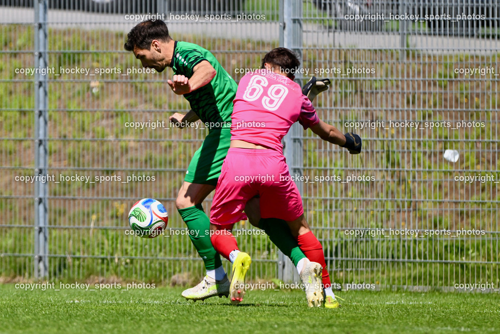 SC Landskron vs. SV Falle Maria Gail | #2 David Gräfischer SC Landskron, #69 Oliver Cosic SV Maria Gail, SC Landskron vs. SV Falle Maria Gail, SC Landskron vs. SV Falle Maria Gail am 17.05.2026 in Villach (Sportanlage Landskron), Austria, (Photo by Bernd Stefan)