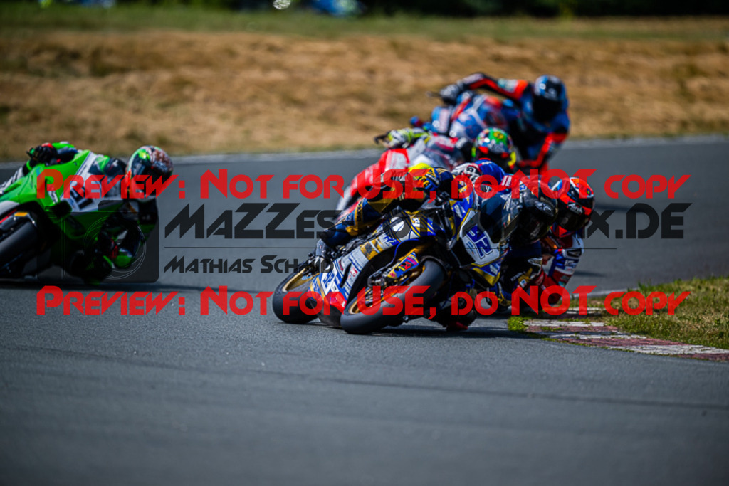 MaZZes_FotoMatrix_220724_3125 | IDM1000