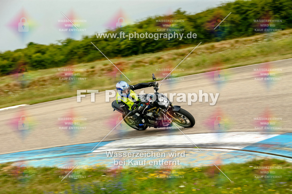 Chambley Juli-1379 | Hier findet Ihr Bilder von Touristenfahrten auf der Nürburgring Nordschleife oder von anderen Veranstaltungen die ich besucht habe. Viel Spass beim Durch Schauen 