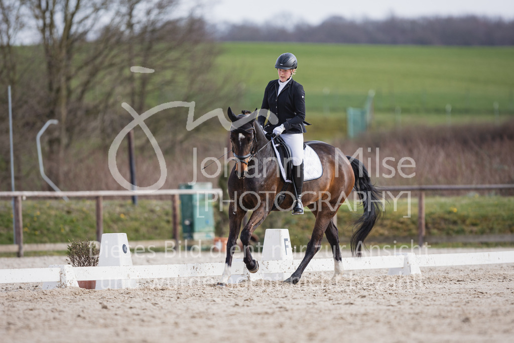 230410_Frühlingsfest_Dressurreiter-L-657 | Deine schönsten Turniermomente als professionelle Fotos! Entdecke hochwertige Pferdesport-Fotografie im Online-Shop. Jetzt Fotos finden & bestellen!