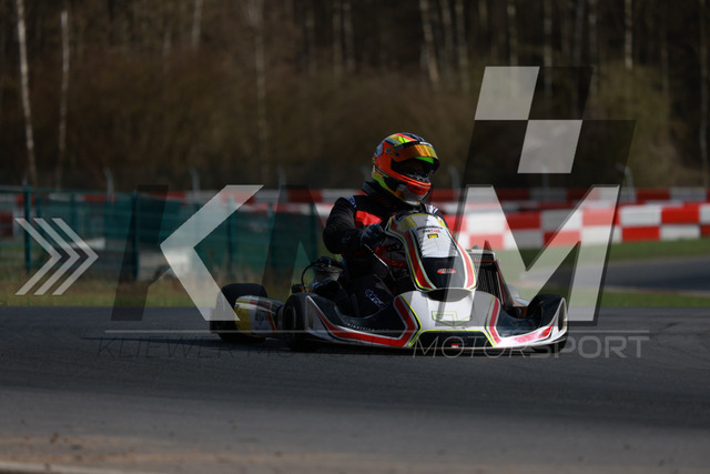 0DKP1690 | Kliewer Motion & Motorsport - Realisiert mit Pictrs.com