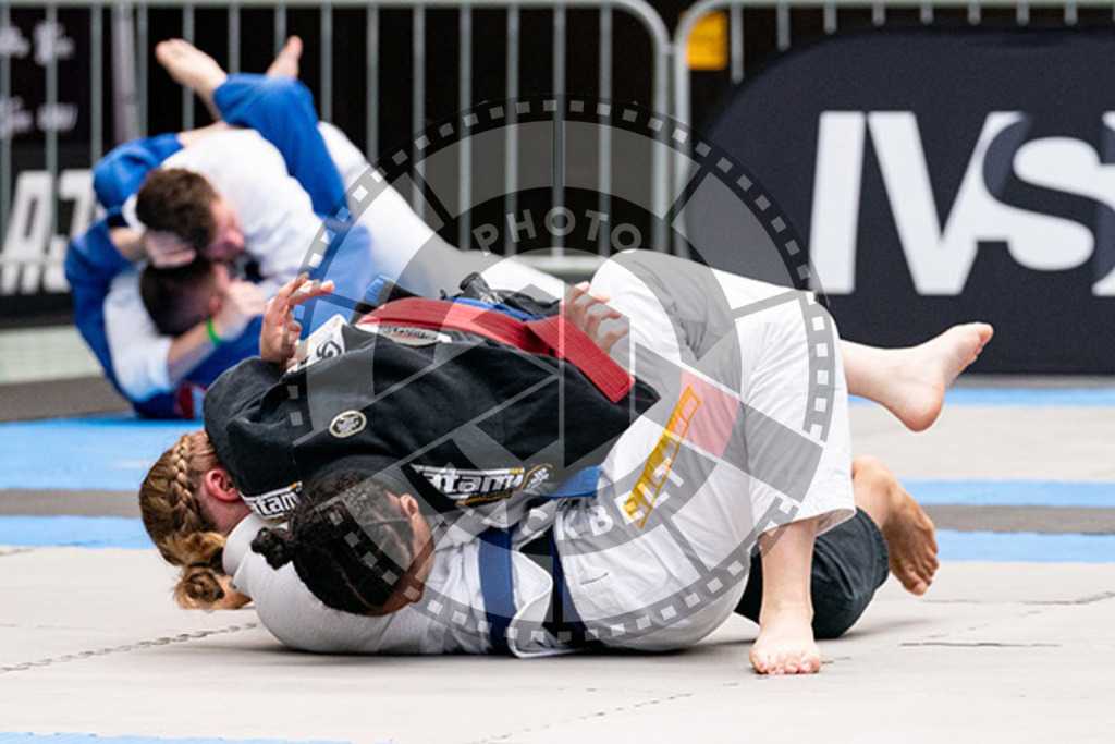20230826PBB50862 | Fighters compete during the AJP INTLPRO BJJ and grappling competition in Hamburg, Germany, on August 26 2023.