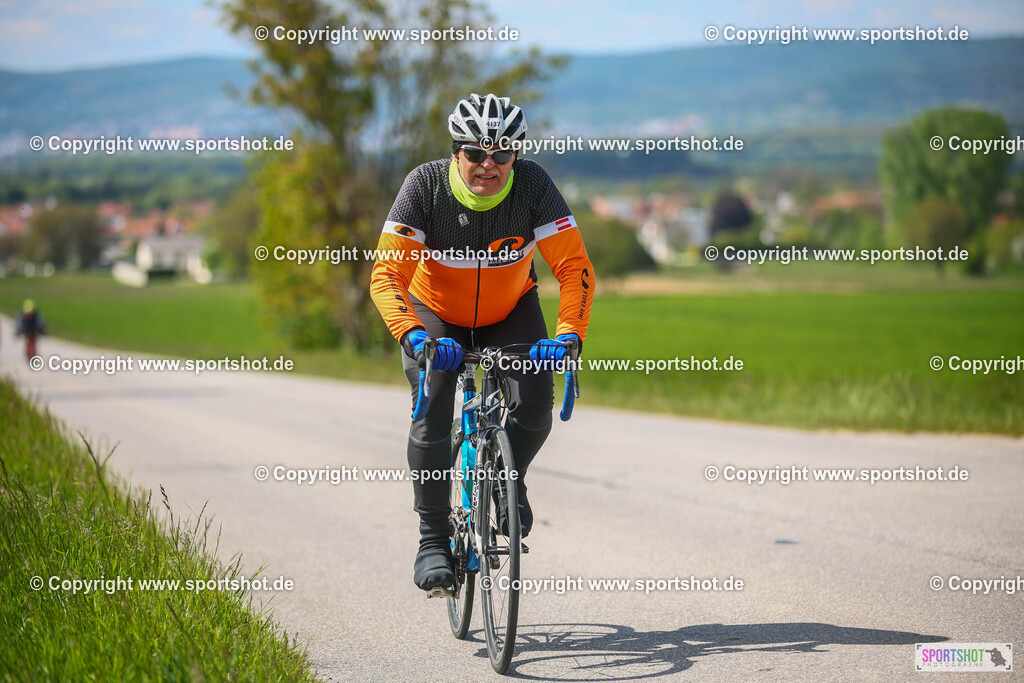 1A9A3649 | Neusiedlersee Radmarathon 2024                 @Neusiedlersee Radmarathon                        @Sportshotphotography                                    PhotoCredit : www.sportshot.de