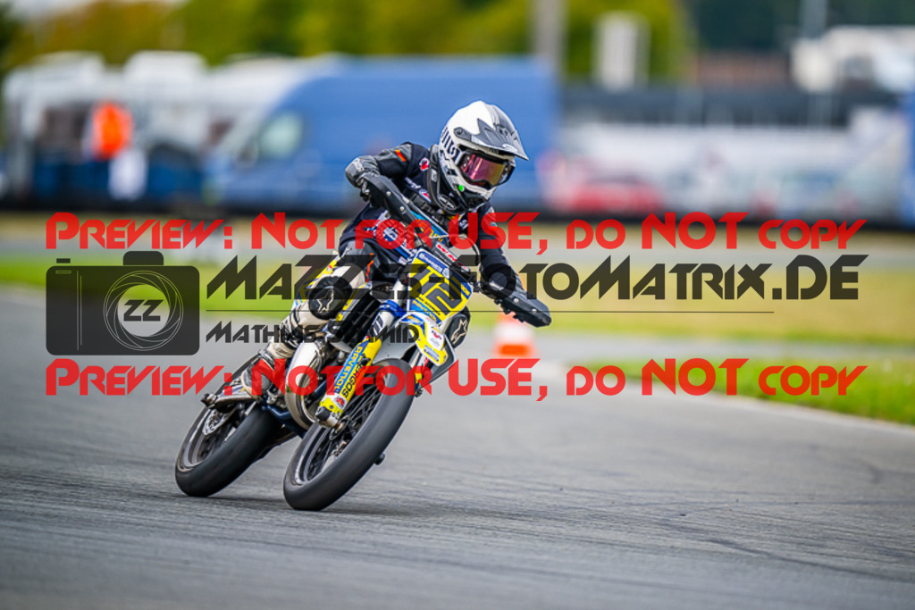 MaZZes_FotoMatrix_231001_0856 | ROOKIES