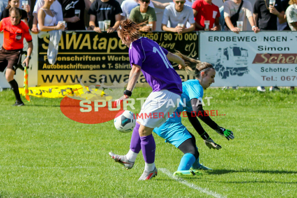 SV Oberglan Damen - Austria Klagenfurt |  ; SV Oberglan Damen - Austria Klagenfurt am 06.06.2022 in Oberglan
(Sportplatz), AUSTRIA, (Photo by Ernst Krawagner sport-fan.at) - Realisiert mit Pictrs.com