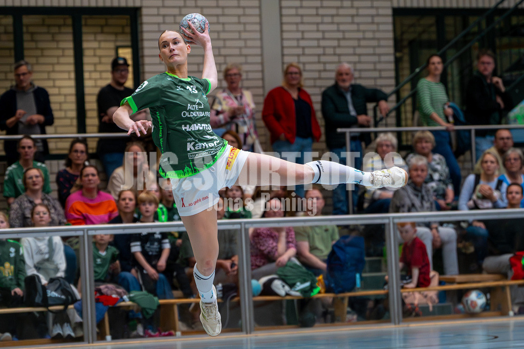 Handball I Damen I Saison 2025-2026 I 3. Liga Nord I SFN Vechta Guardians - Frankfurter HC I 04036 | jns.sportfotos - Realisiert mit Pictrs.com