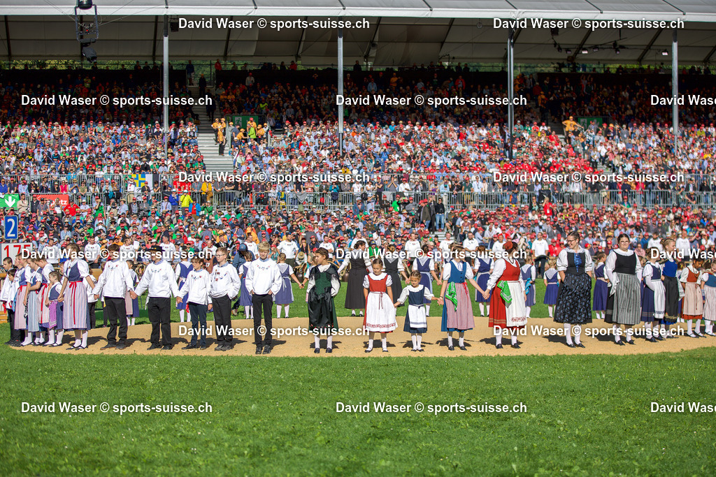 253108 Arena_s Umzug _ L_Eidg. Schwing- und Älplerfest (ESAF) Glarnerland+_ Mollis_ le 31.08.2025 _ sports-suisse.ch _ (32) | 253108 Arena's Umzug à L'Eidg. Schwing- und Älplerfest (ESAF) Glarnerland+, Mollis, le 31.08.2025 " sports-suisse.ch "