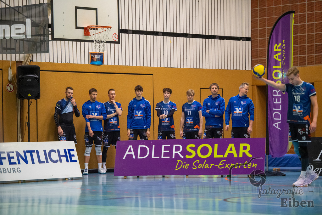 VSG Ammerland-Oldenburger TB | Regionalliga; VSG Ammerland (blau)-Oldenburger TB (weiß) am 18.01.2025 in Bad Zwischenahn (Sporthalle Schilldestraße ), Photo: Philip Eiben 2025 - Realisiert mit Pictrs.com