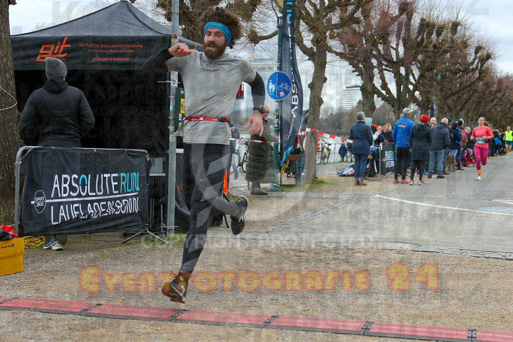 231231_1154_EX1_4485 | Sportfotografie im Rhein-Sieg Kreis, Köln, Bonn, NRW, Rheinland Pfalz, Hessen, etc. Unser Tätigkeitsfeld umfasst den Laufsport vom Volkslauf über den Marathon, Duathlon, Triathon bis zum Ultralauf wie Kölnpfad Ultra oder Schindertrail.