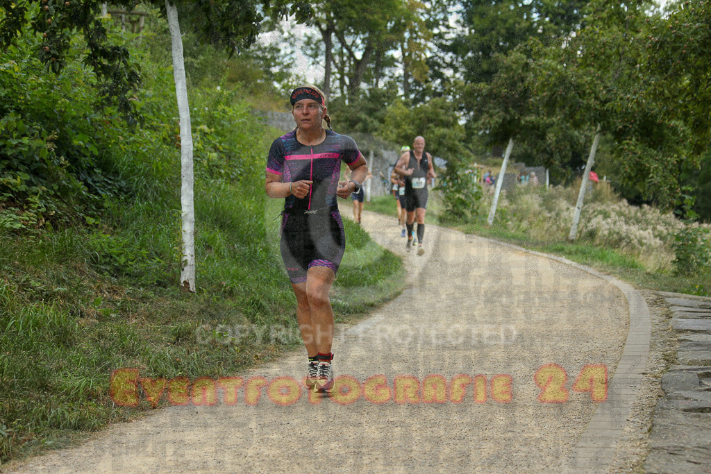 250824_1400_EX1_4565 | Sportfotografie im Rhein-Sieg Kreis, Köln, Bonn, NRW, Rheinland Pfalz, Hessen, etc. Unser Tätigkeitsfeld umfasst den Laufsport vom Volkslauf über den Marathon, Duathlon, Triathon bis zum Ultralauf wie Kölnpfad Ultra oder Schindertrail.