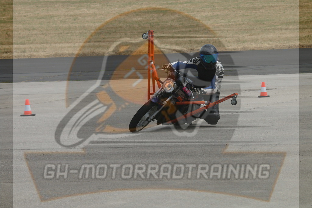 IMG_3249 | gh-motorradtraining-foto.de - Realisiert mit Pictrs.com