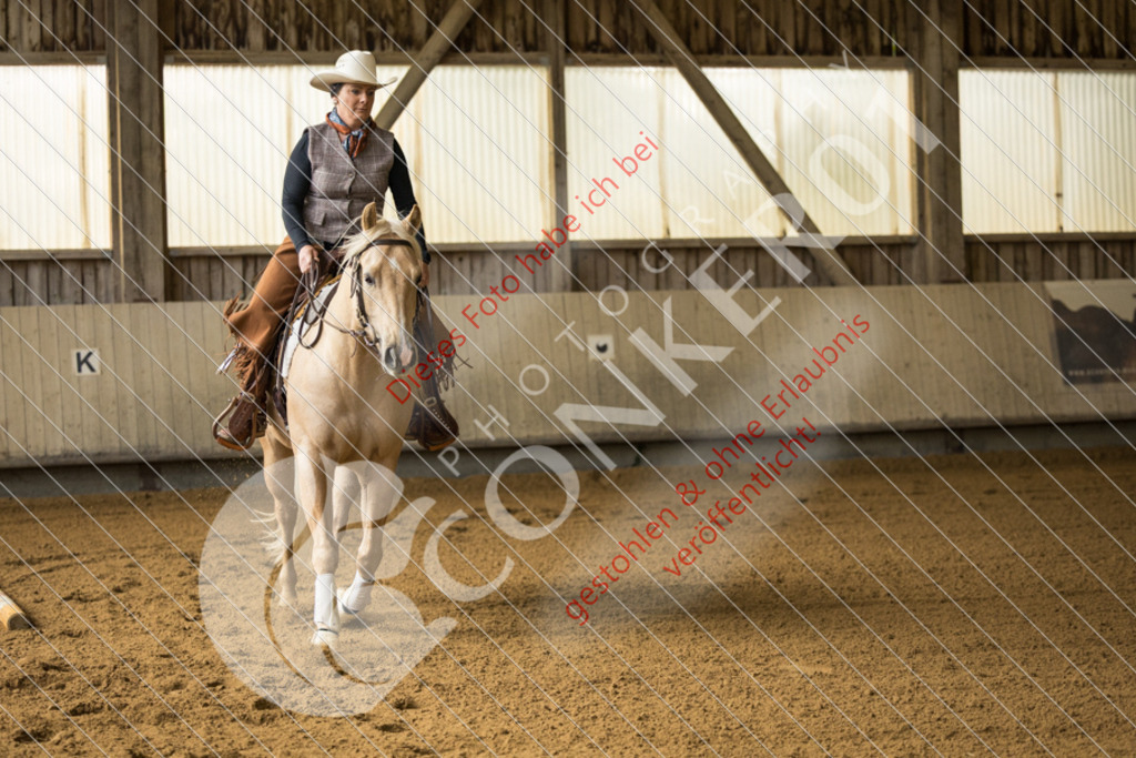 CON_2320 | Sport-, Event- und Tierfotos in Profiqualität. Einfach auswählen, bestellen und herunterladen. Dein Moment – perfekt festgehalten.