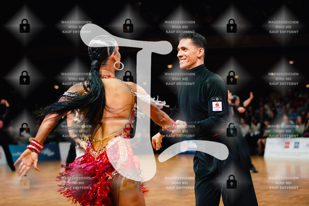 GOC 2025 - WDSF GrandSlam Latin 10-11th (40) Razvan Dumitrescu _ Jacqueline Joos (Germany)-2025-08-23-2201 | Webshop for digital downloads and prints of dance sport, event & show photographer Julian Link - Realisiert mit Pictrs.com