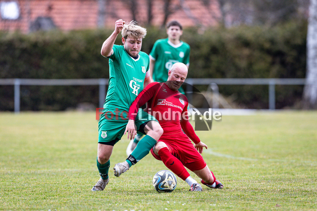 TSV Altenstadt gegen TSV Gilching/A. II | Fußball Kreisliga Herren Oberbayern Zugspitze Gruppe 2 2025/26, TSV Altenstadt gegen TSV Gilching/A. II, 20250323,Zweikampf,2025-03-23 in Altenstadt (Gregor Deschler Sportanlage), Tobias GRAUN (TSV Altenstadt), Tobias HÄNSCHKE (TSV Gilching/A. II)Copyright: WolfgangxLindner www.foto-lindner.de