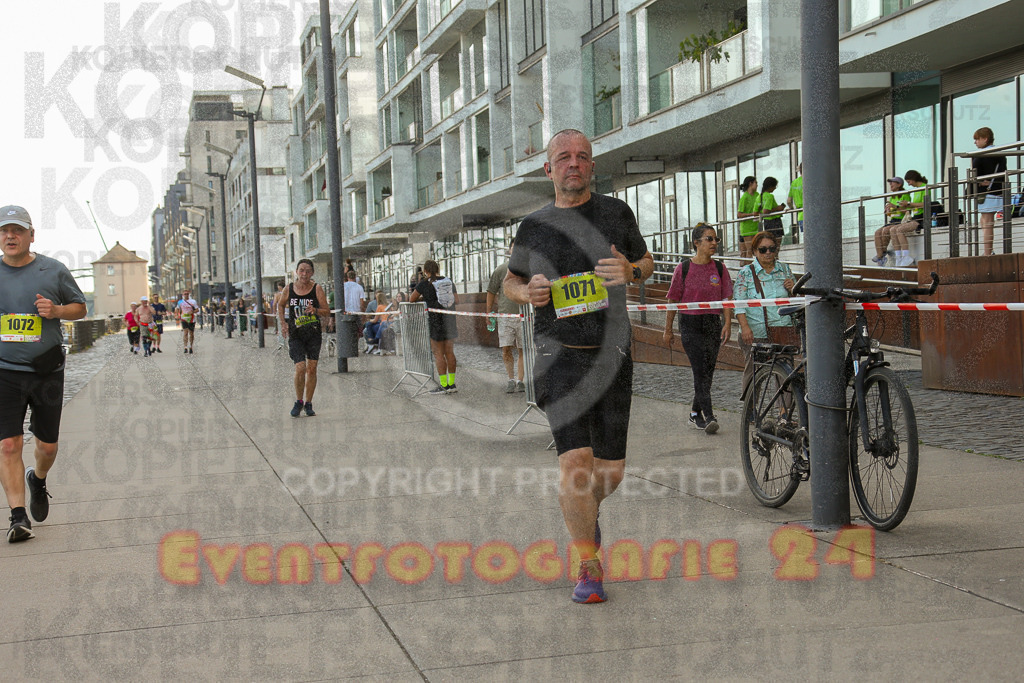 250920_1456_EX1_8263 | Sportfotografie im Rhein-Sieg Kreis, Köln, Bonn, NRW, Rheinland Pfalz, Hessen, etc. Unser Tätigkeitsfeld umfasst den Laufsport vom Volkslauf über den Marathon, Duathlon, Triathon bis zum Ultralauf wie Kölnpfad Ultra oder Schindertrail.