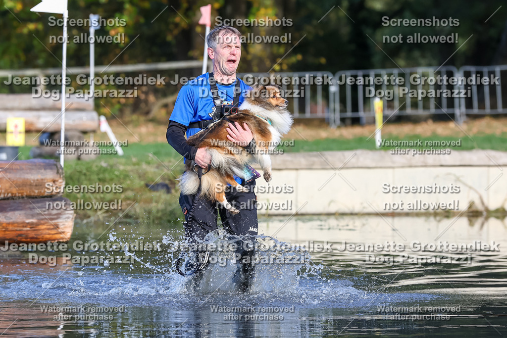 Dog Paparazzi - Strongdog 10-25-8530 | Dog Paparazzi Jeanette Grottendiek Fotografie & Videografie - Realisiert mit Pictrs.com