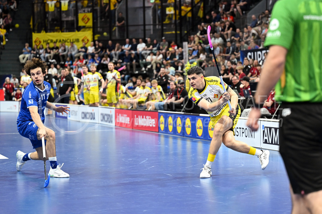 Zug United - HC Rychenberg - 25. April 2026 | Marco Eyer (#71 HC Rychenberg Winterthur) schliesst ab am L-UPL Superfinal-Spiel zwischen Zug United und HC Rychenberg am 25. April 2026 in der BCF Arena, Fribourg, Schweiz.Bild: Sportfotografie Markus Aeschimann | www.markus-aeschimann.ch - Realized with Pictrs.com