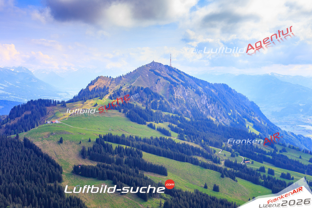 Die Luftaufnahme Gruenten - Rettenberg wurde vom UL-Flugzeug (keine Drohne) aus fotografiert.Hohe Druck- Auflösung-die Geschenkidee!