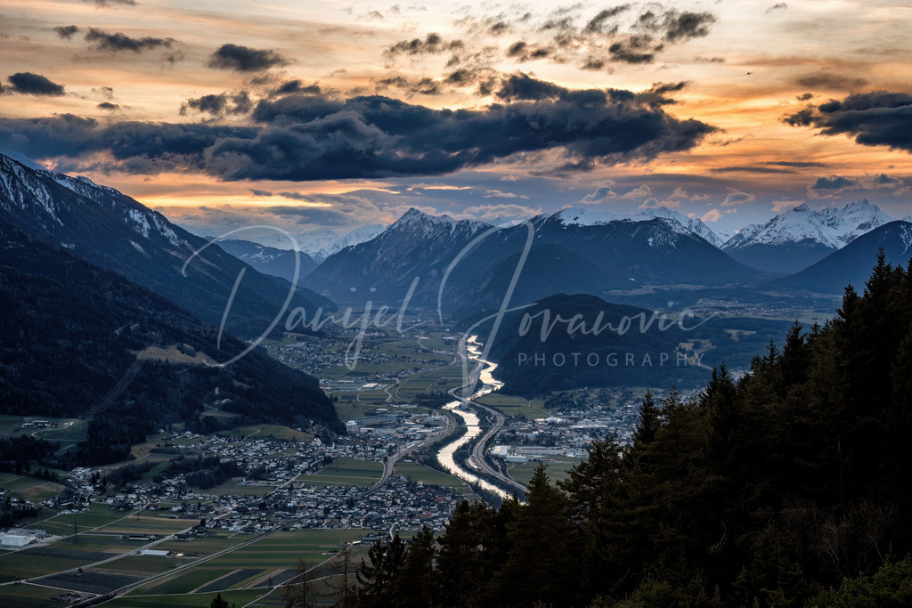 Inntal | Blick ins Inntal bei Telfs