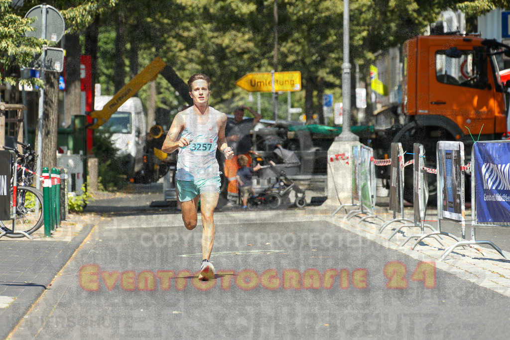 250621_1118_EX1_3551 | Sportfotografie im Rhein-Sieg Kreis, Köln, Bonn, NRW, Rheinland Pfalz, Hessen, etc. Unser Tätigkeitsfeld umfasst den Laufsport vom Volkslauf über den Marathon, Duathlon, Triathon bis zum Ultralauf wie Kölnpfad Ultra oder Schindertrail.
