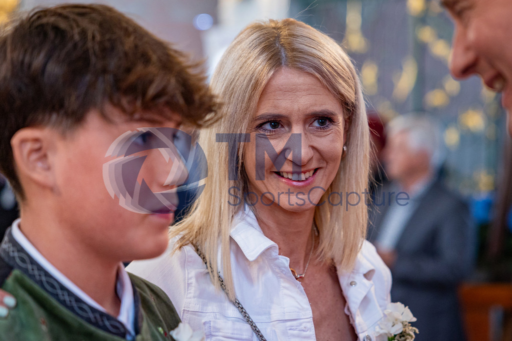 Trainproduction-20240519-1 | Firmung Klagenfurt-Dom 19.05.2024 10:30 Uhr