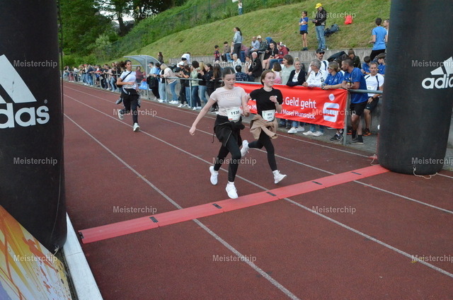 19-49-03_ | Meisterchip Fotoshop - Realisiert mit Pictrs.com