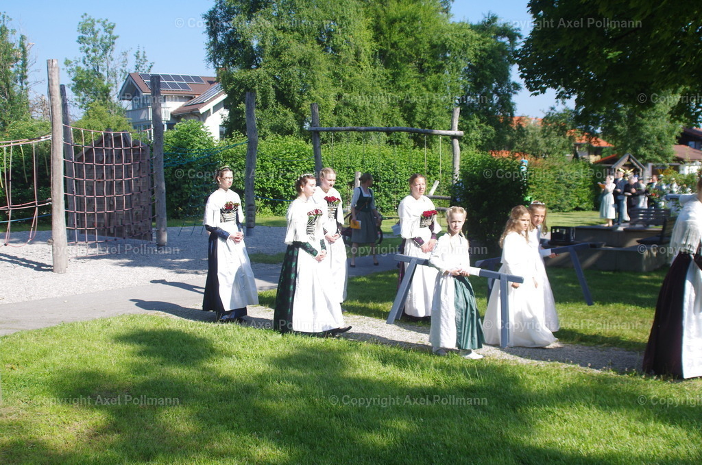 IMGP3044 | fotografiert von Axel PollmannLeonhardi Wallfahrt Benediktbeuern und Murnau, Fronleichnam, Fasching, Landschaft im Loisachtal und Benediktbeuern  - Realisiert mit Pictrs.com