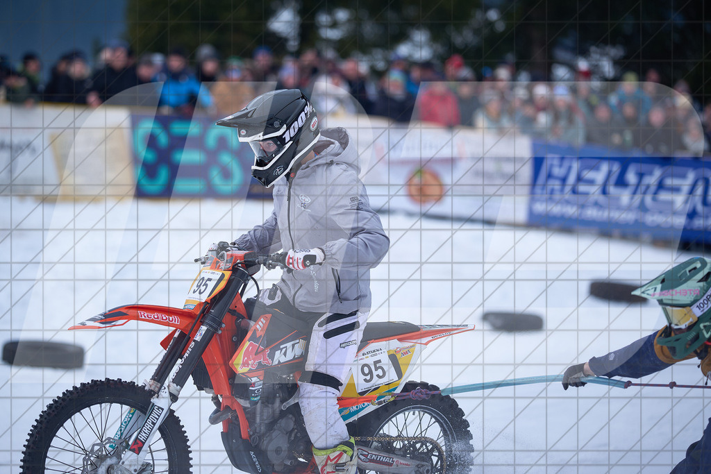 11. Holzknecht Skijöring | Skijöring am 24.01.2026: 11. Holzknecht Skijöring in Gosau am Dachstein, Oberösterreich, ÖsterreichFoto: © 2026 Martin Bihounek | mb-creative.eu