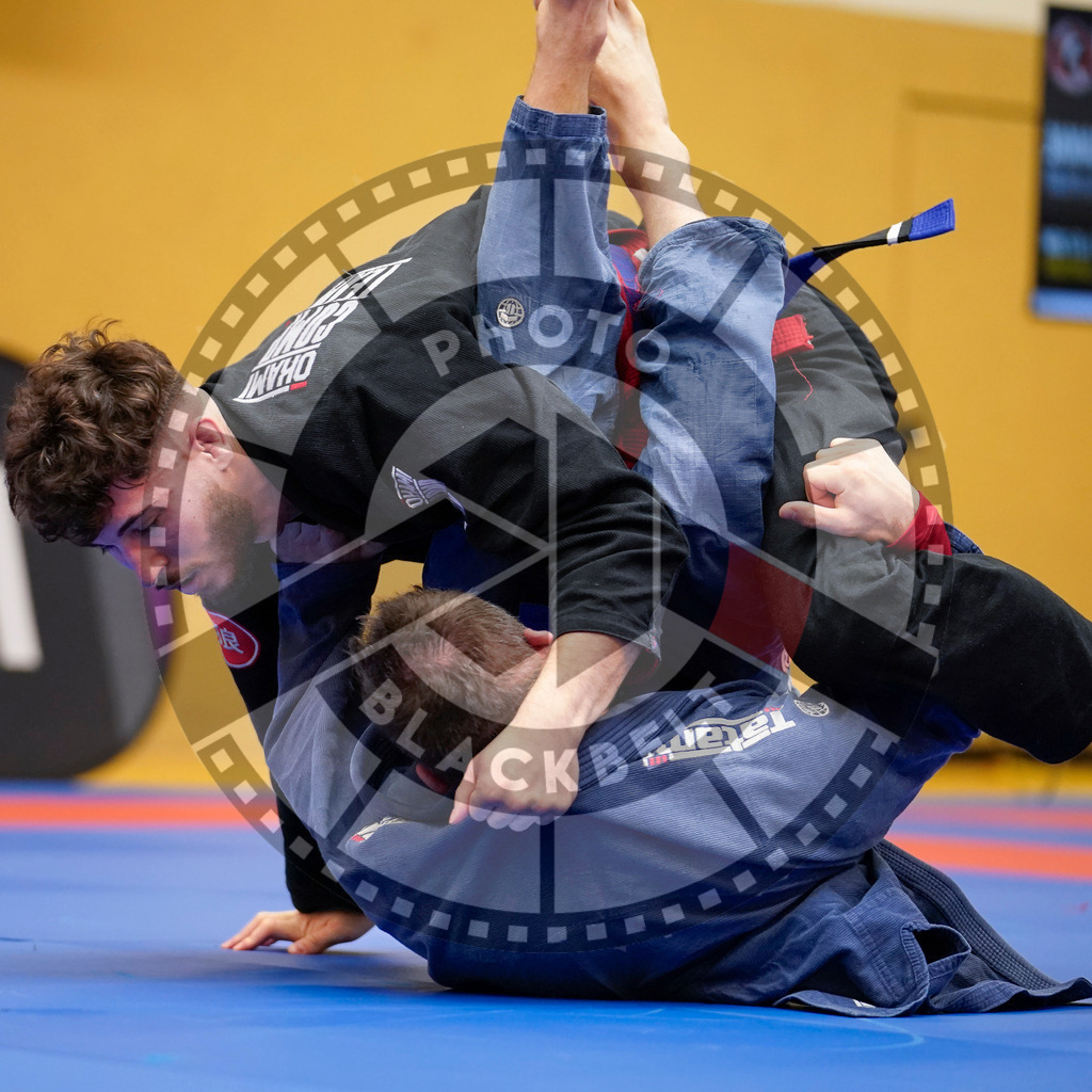 20240203PBB05790 | Fighters compete during the Brazilian Jiu-Jitsu Championship of the AJP Tour in Maintal by Frankfurt am Main, Germany, on February 2, 2024.