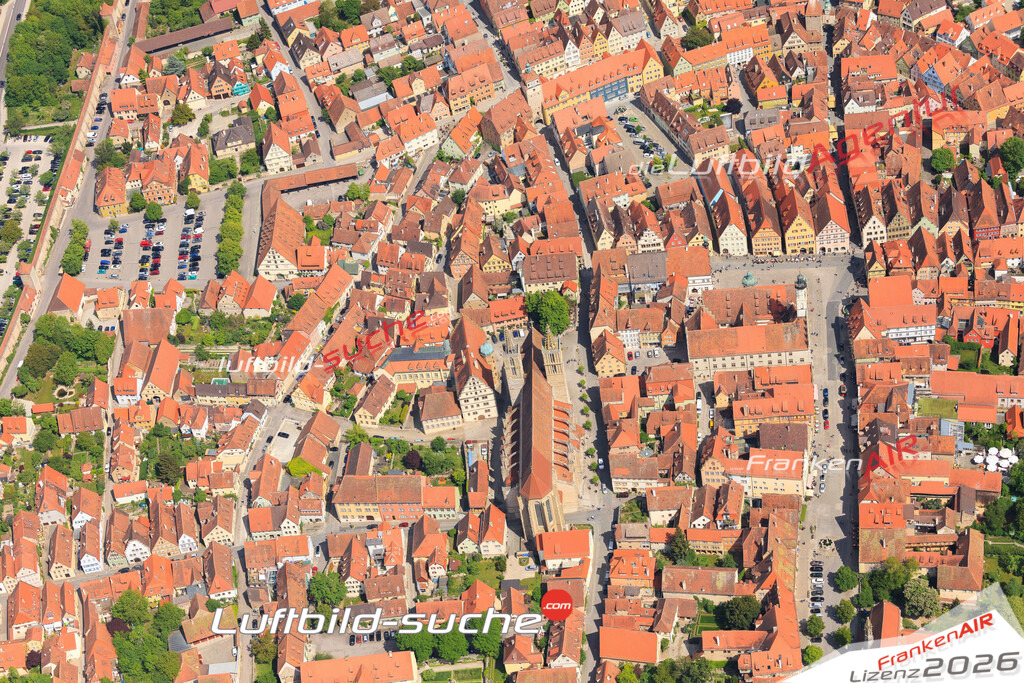 Luftbild von Altstadt Rothenburg-tauber - Luftaufnahme wurde 2015 von https://frankenair.de mittels Flugzeug (keine Drohne) erstellt - die Geschenkidee