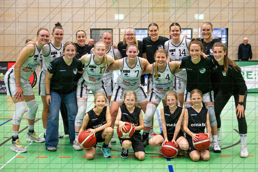 2. DBBL Nord 24/25 | 20.10.2024 | BBC OS vs. Eimsbütteler TV | 2. DBBL Nord 24/25 | 20.10.2024 | BBC OS vs. Eimsbütteler TV - - - - - CREDIT, www.bullenfotos.de, Martin König, Hörner Weg 40, D-49078 Osnabrück, +4917663732967, Nutzung und Weitergabe nur zu den vereinbarten Zwecken. Presseanfragen an Urheber. Alle Rechte beim Urheber. - - - - - - Realisiert mit Pictrs.com
