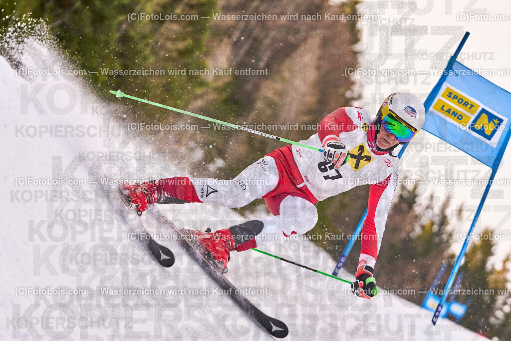 ALP0983_MastersCup-RTL-II_LKHF_Kohanek Gerhard | NÖ Raiffeisen MastersCup, Jugend - Damen - Herren, Riesentorlauf-Rennen 2 auf der Fuchswaldpiste in Lackenhof am Ötscher, durchführender Verein: Schiklub Lackenhof, So 9. Februar 2025.