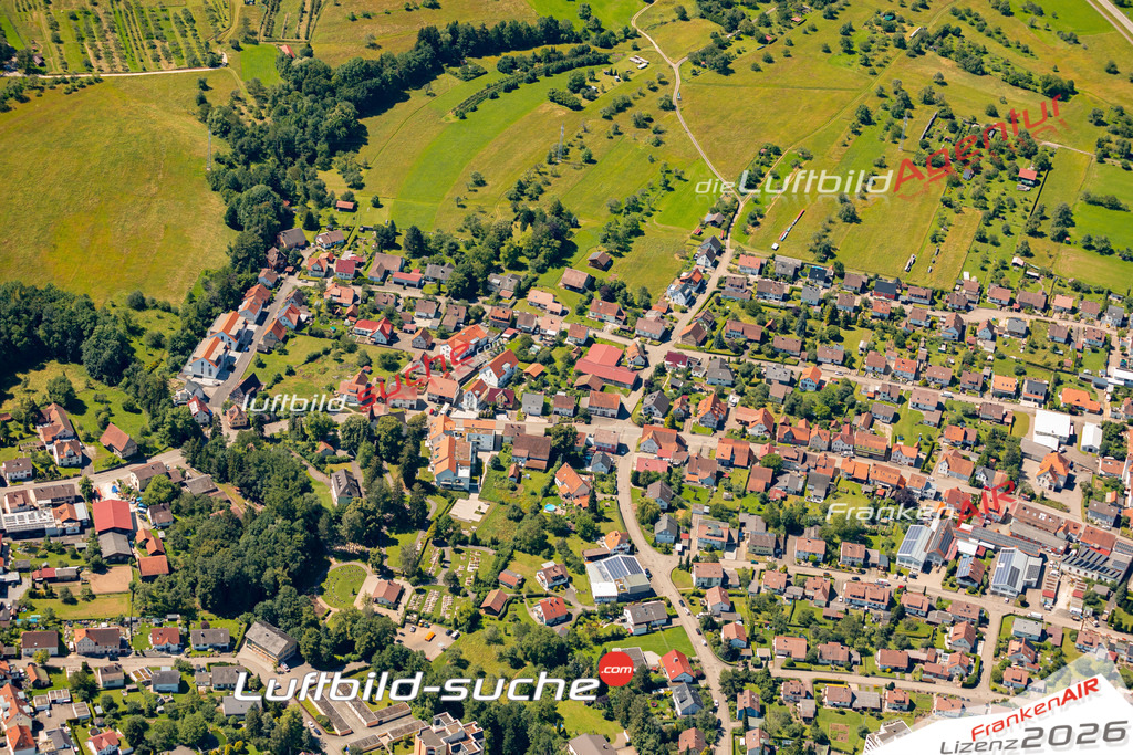 Das Luftbild zeigt : Weilstetten Balingen - Die Luftaufnahme wurde 2024 vom UL-Flugzeug aus erstellt ( keine Drohne ) - Hochauflösende Luftaufnahme - Für grossformatige Ausdrucke geeignet. Die Geschenkidee !Mit Lizenz und Bildrechte bestellbar