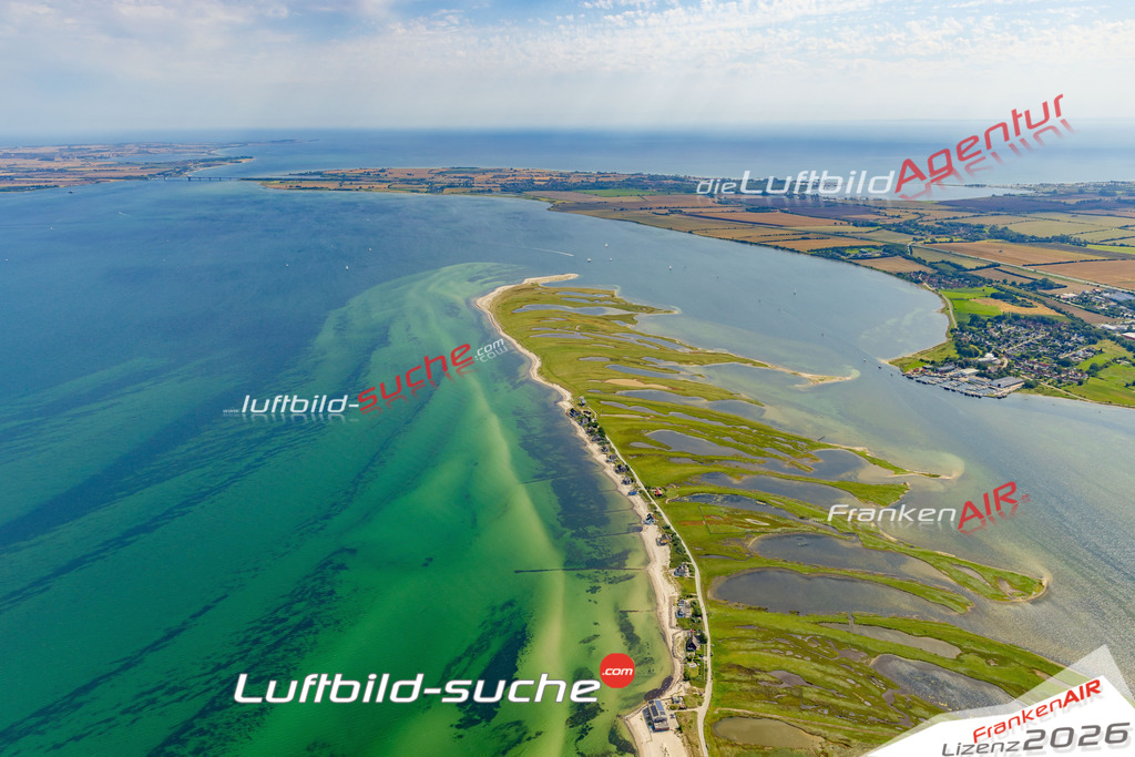 Graswarder Heiligenhafen Bild- Das Luftbild wurde 2025 vom UL-Flugzeug heraus erstellt ( keine Drohne bzw. Drohnenaufnahme ) - Hochauflösende Luftaufnahme -Nicht vergleichbar mit Google Maps oder Satelittenbilder- Die Geschenkidee !Mit Lizenz und Bildrechte bestellbar - CC
