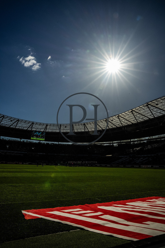 Hannover 96 vs 1. FC Magdeburg – 2. Bundesliga – 29.03.2025 | Szene aus dem 2. Bundesliga-Spiel des 27. Spieltags zwischen Hannover 96 und dem 1. FC Magdeburg am 29. März 2025 in der Heinz von Heiden Arena in Hannover. Endstand: 0:0. Fotografiert von Philipp Heist. - Realisiert mit Pictrs.com