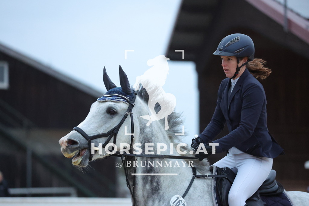 0P6A5222 | Willkommen bei Brunnmayr - Design & Fotografie – Ihrem Spezialisten für Reitturniere und Pferdeveranstaltungen in Oberösterreich, Salzburg und Bayern! Seit über 17 Jahren sind wir leidenschaftlich dabei.