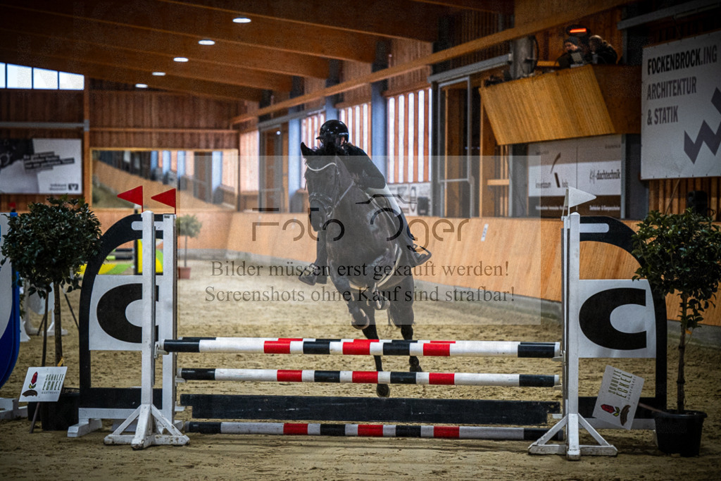 DOS_0337 | Entdecke hochwertige Reitturnierfotos von Foto Oger. Professionell, emotional und authentisch – jetzt Lieblingsmomente im Shop bestellen.Deutschlandweite Turnierfotografie. - Realisiert mit Pictrs.com
