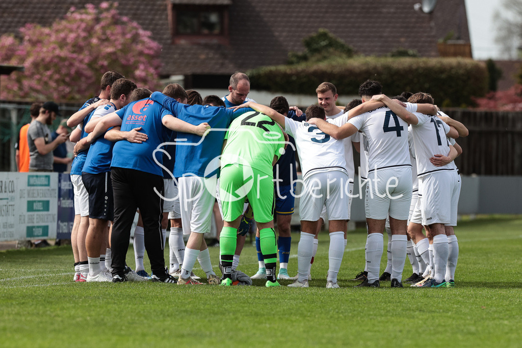 BC Aichach - TSV Friedberg | Professionelle Sportfotos aus den Bereichen Fußball, Eishockey, Handball und vieles mehr. Ob Sieg oder Niederlage