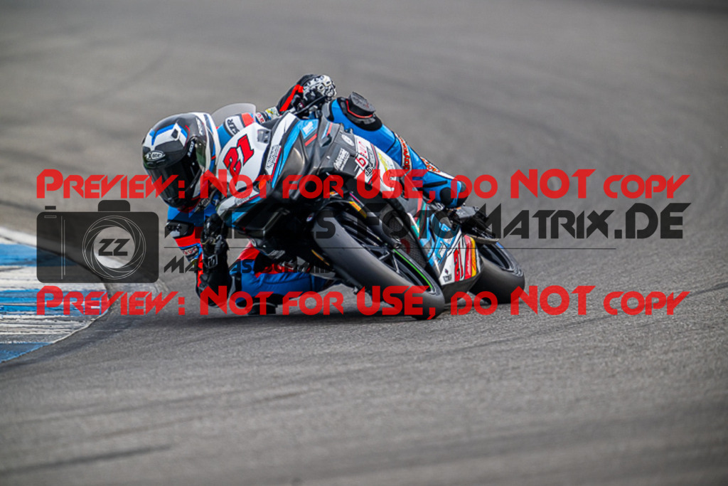 MaZZes_FotoMatrix_220924_8682 | IDM300