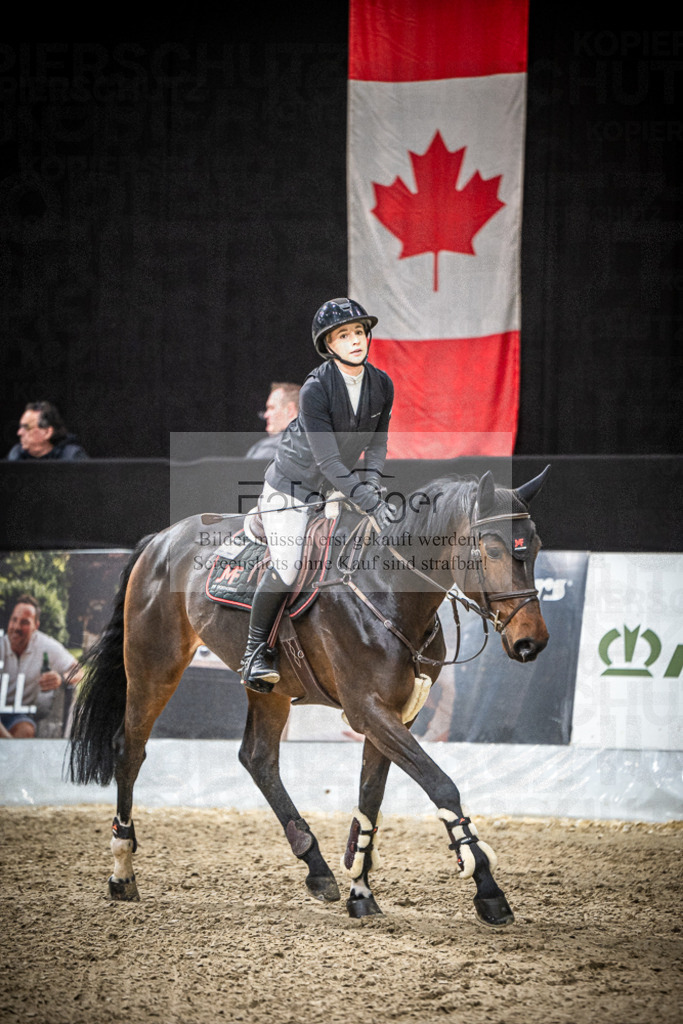 DOS_1222 | Entdecke hochwertige Reitturnierfotos von Foto Oger. Professionell, emotional und authentisch – jetzt Lieblingsmomente im Shop bestellen.Deutschlandweite Turnierfotografie. - Realisiert mit Pictrs.com