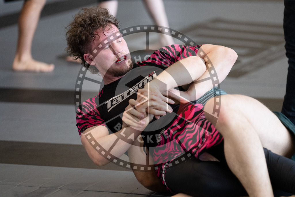 20251129PBB6922 | Fighters compete during the luta livre competition ILLCS XI winter edition on November 29, 2025 in Hannover, Germany.