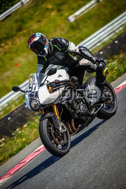 0157-250510_BOX-034_157 | Deine Full-Service-Agentur für ✔️Videoproduktionen und ✔️Motorsportfotografie Jetzt Angebot anfragen!