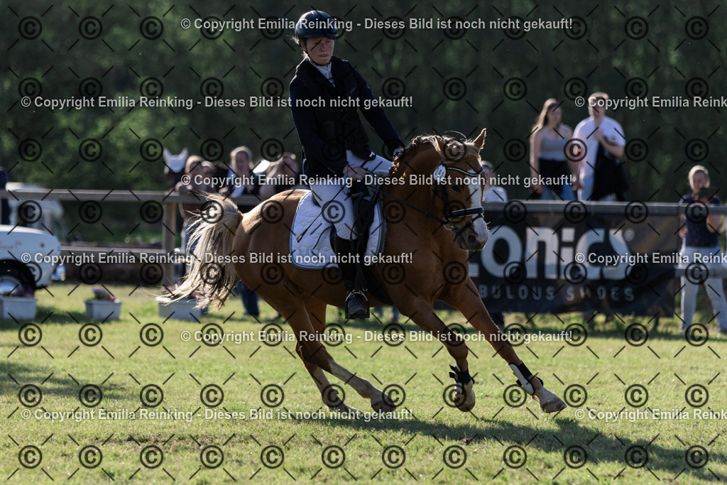 CL5A0545 | Emilia Reinking Fotografie - Realisiert mit Pictrs.com