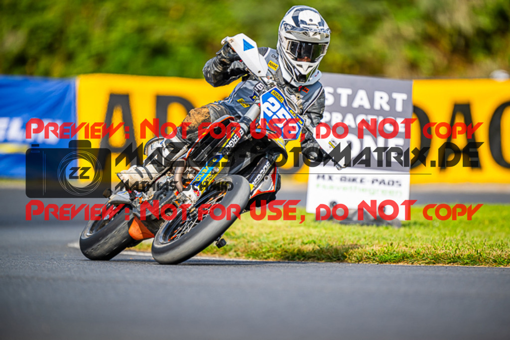 MaZZes_FotoMatrix_230917_7972 | S3