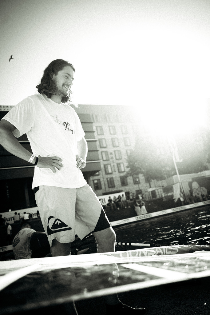 Kieler WOCHE Tow In Windsurf - @danielpankoke dpmedia (48 von 158) | dp-photography - Realisiert mit Pictrs.com