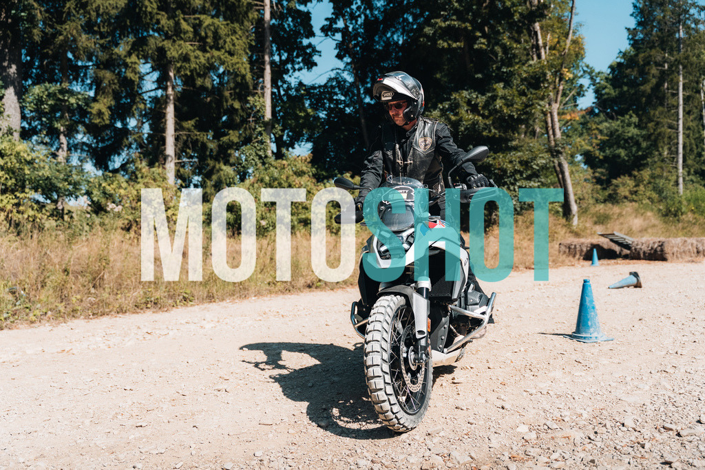 MOTOSHOT_BIKESDIRT_BBQ_JH_03955 | MOTOSHOT