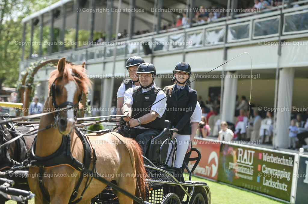 20230528_Jump-and-Drive_0195 | equistock